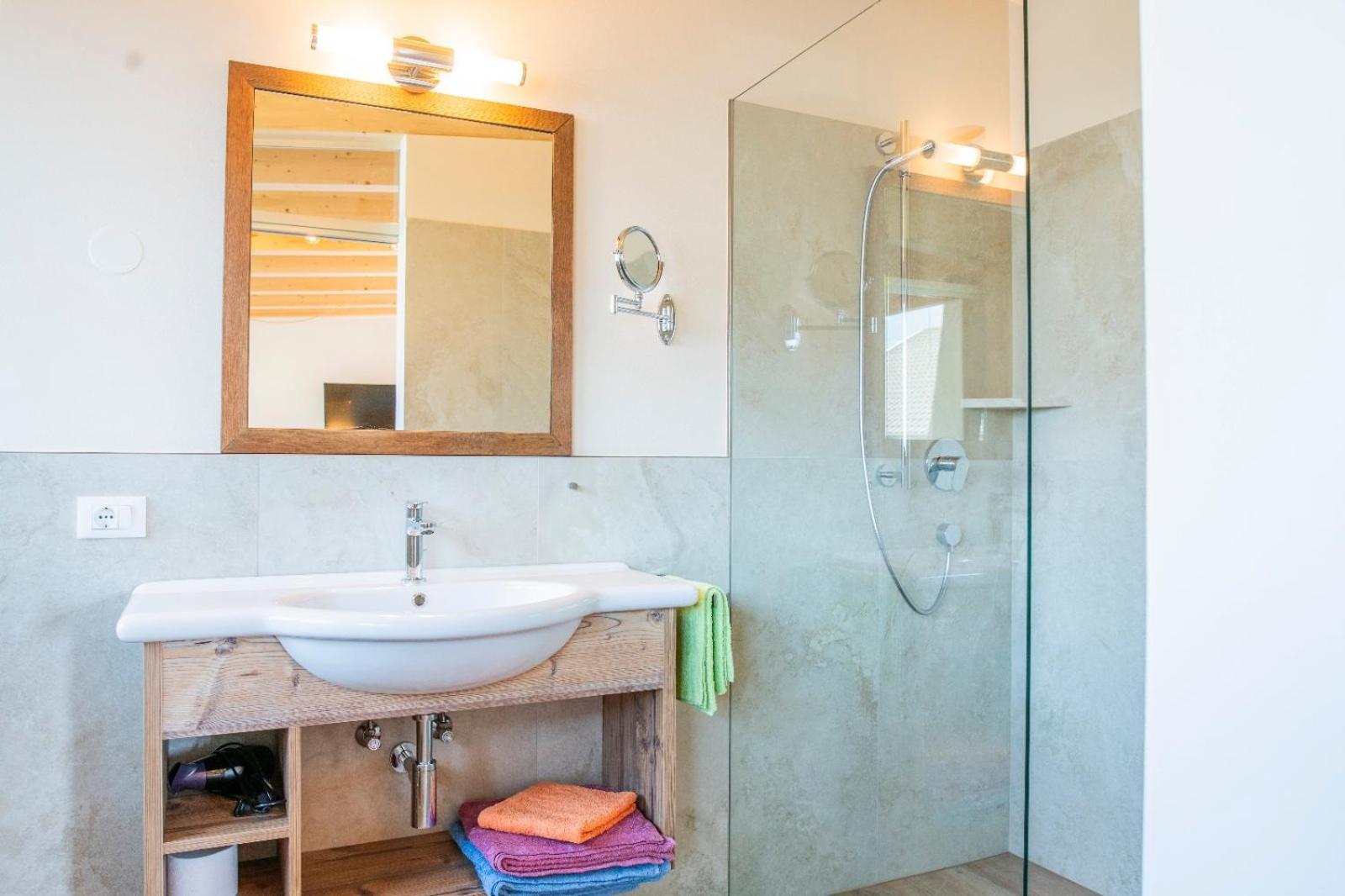 Garni Stuebele Bed & Breakfast Tirolo Bagian luar foto